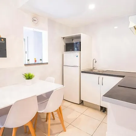 Unik Vacation Congress Apartment *